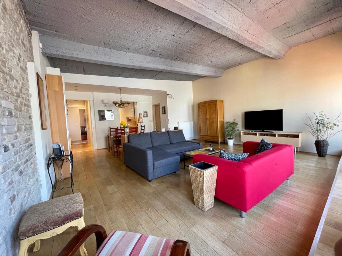 Penthouse W Private Rooftop And Free Parking Budapest Exterior photo